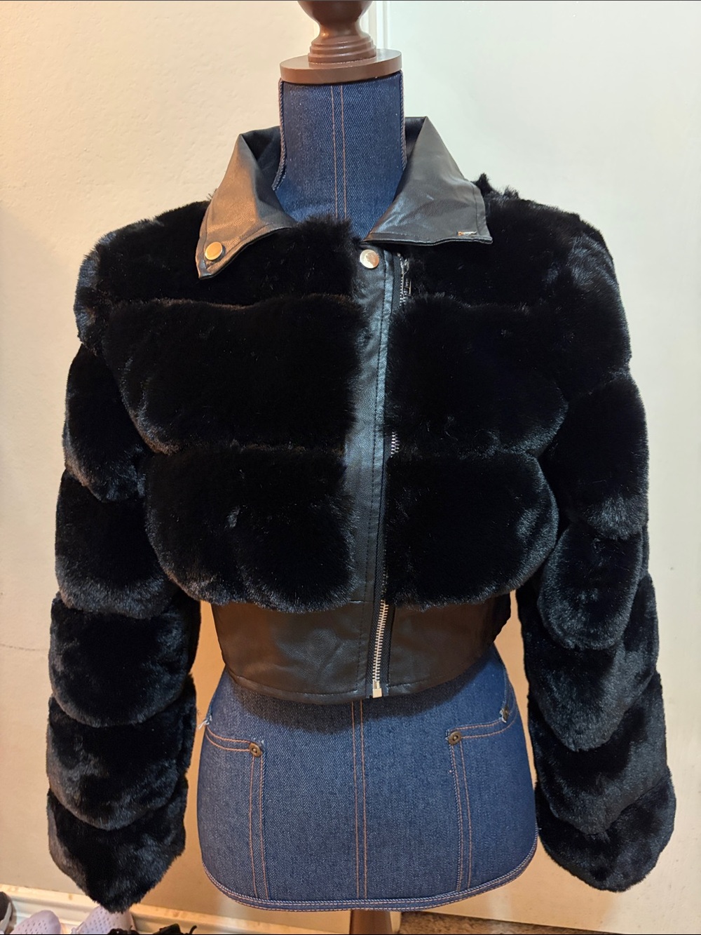 SHEIN Black Faux Fur Crop Jacket with Leather Trim